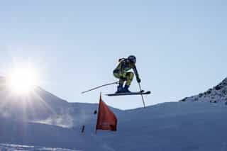 Ski Cross Sprung